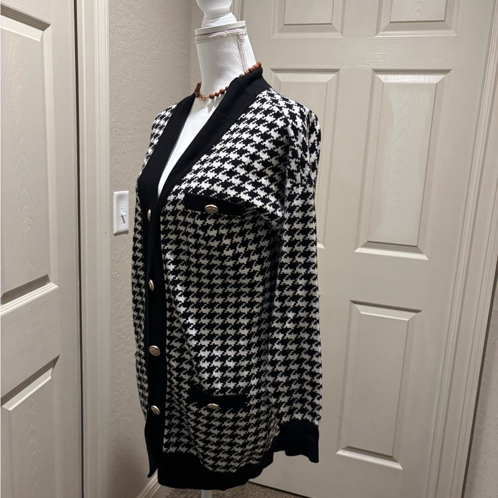 Cyrus Houndstooth Knit Cardigan Sweater Black White Button down Size Small - Picture 4 of 8